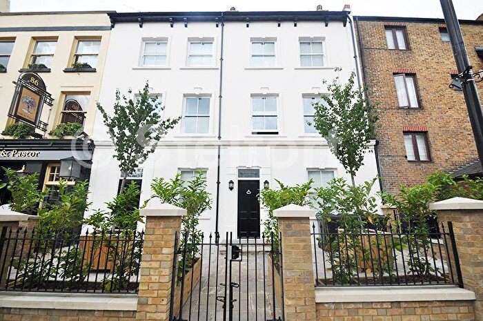 2 Bedroom Apartment To Rent In Junction Road, London, N19
