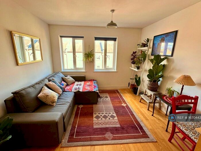 1 Bedroom Flat To Rent In Flanders House, London, N16