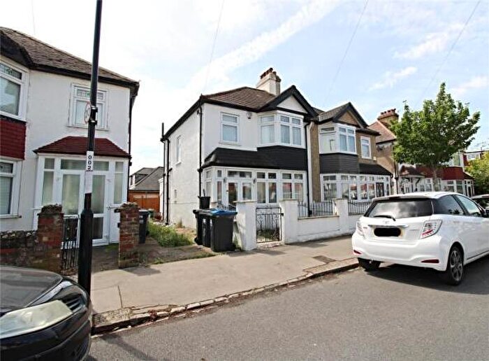 3 Bedroom House To Rent In Westbourne Road, Croydon, CR0
