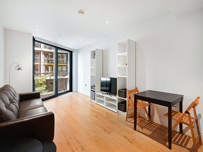 1 Bedroom Apartment For Sale In Riverlight Quay, London, SW11