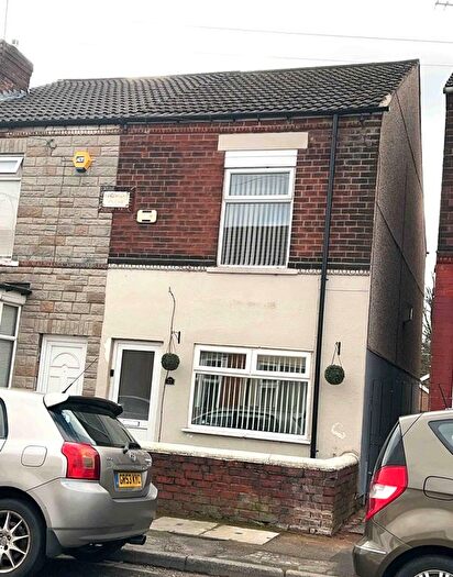 2 Bedroom Semi Detached House To Rent In Brookdale Road, Sutton-In-Ashfield, NG17