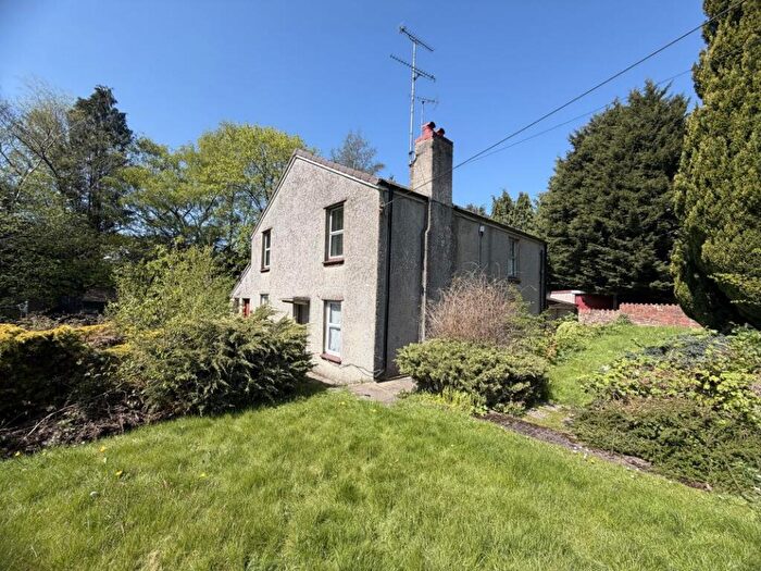 3 Bedroom Semi Detached House For Sale In Valley Road, Cinderford, Gloucestershire, GL14