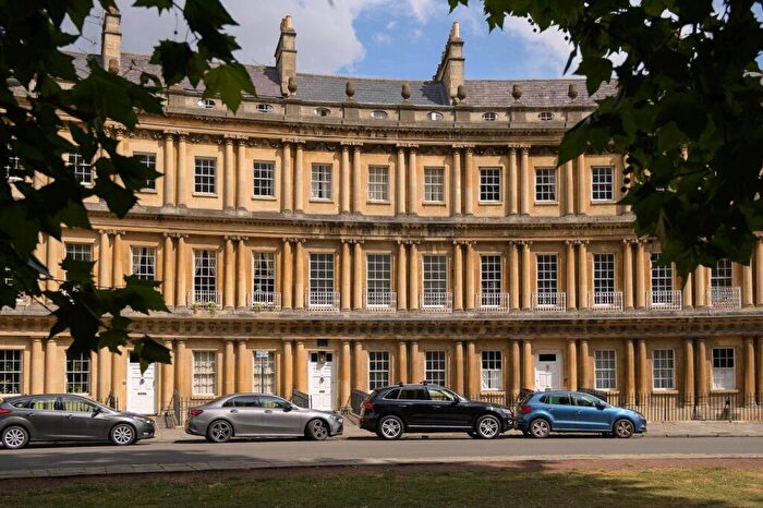 3 Bedroom Apartment To Rent In The Circus, BA1