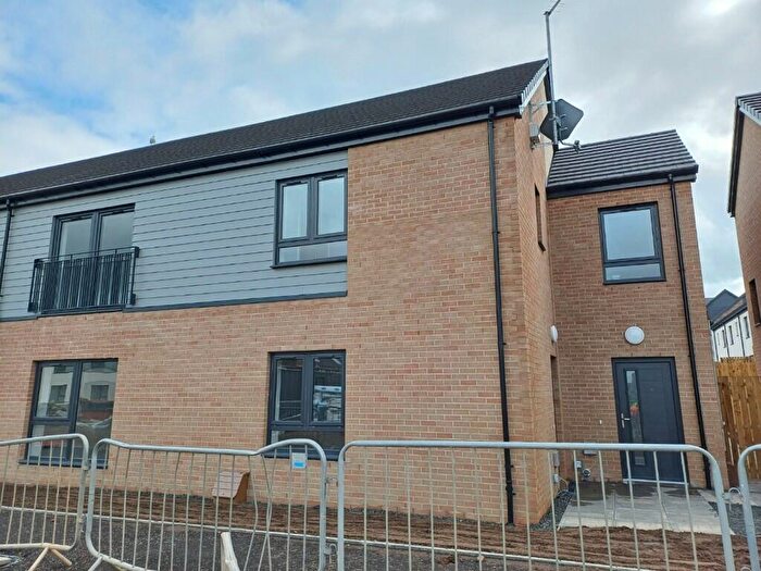 2 Bedroom Cottage To Rent In Windle Lane, Edinburgh, EH12