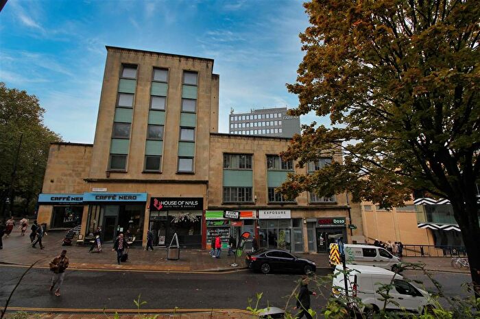 4 Bedroom Flat To Rent In Union Street, City Centre, Bristol, BS1