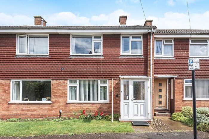 3 Bedroom Terraced House To Rent In Gurden Place, Headington, OX3