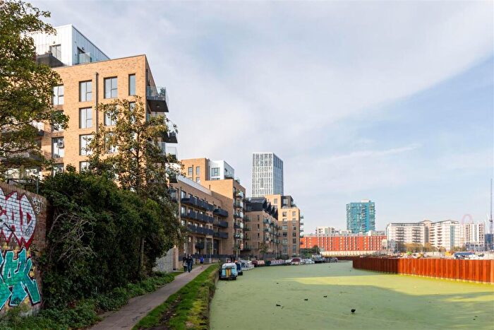 1 Bedroom Apartment To Rent In Bolinder Way, E3