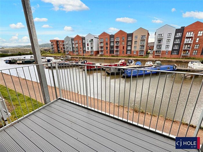 2 Bedroom Apartment For Sale In Hobbs Way, Gloucester, GL2