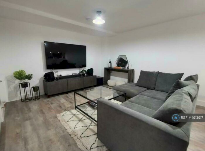 1 Bedroom Flat To Rent In Cliveland Street, Birmingham, B19