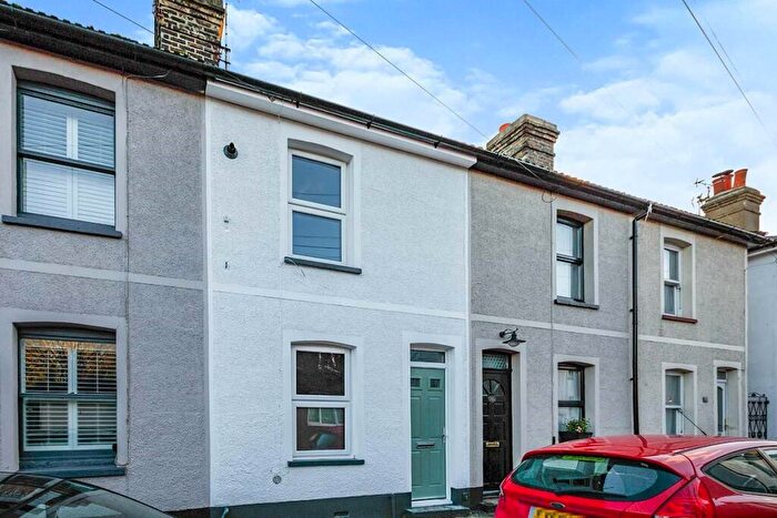 3 Bedroom Terraced House To Rent In Station Road, Meopham, Gravesend, Kent, DA13