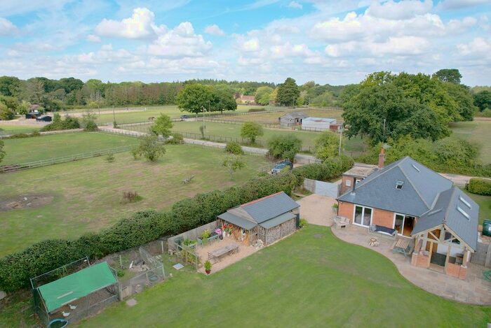 5 Bedroom Property For Sale In Rhinefield Road, Wootton, Hampshire, BH25