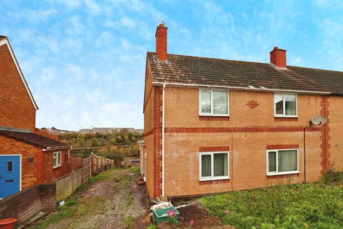 6 Bedroom Semi Detached House For Sale In Stottbury Road, Bristol, Somerset, BS7