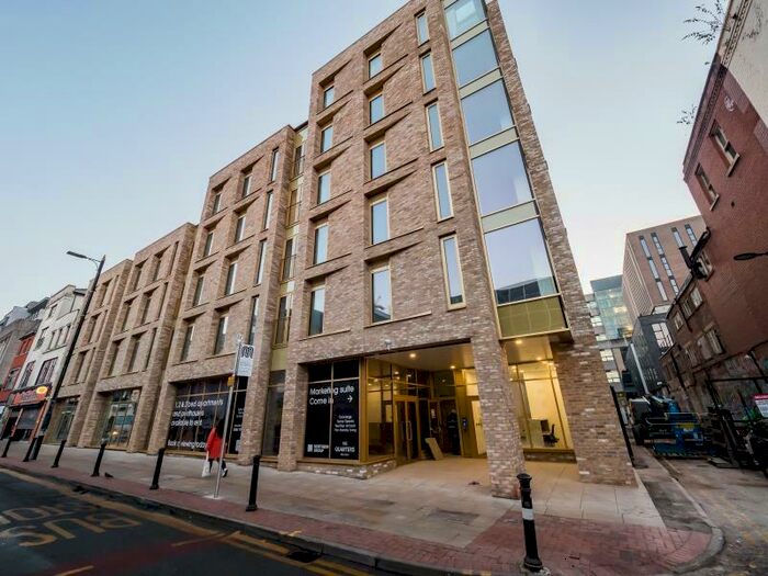 2 Bedroom Apartment To Rent In Flat :: The Quarters, M1