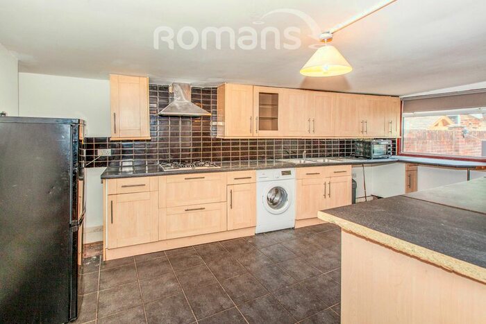 1 Bedroom Maisonette To Rent In Staines Road, Wraysbury, TW19