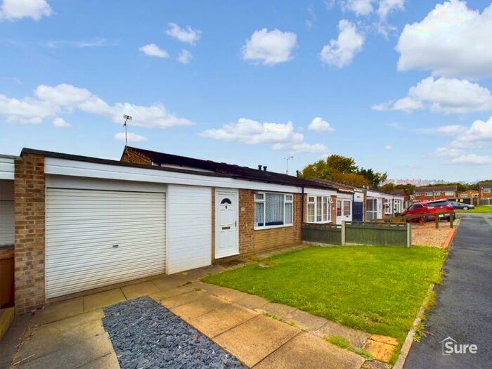 2 Bedroom Semi-Detached House To Rent In Leslie Close, Littleover, Derby, Derbyshire, DE23