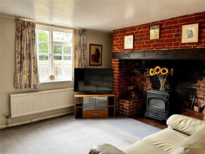4 Bedroom Detached House For Sale In Canterton Lane, Brook, Lyndhurst, Hampshire, SO43