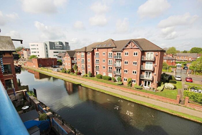 2 Bedroom Apartment For Sale In Britannia Road, Sale, M33