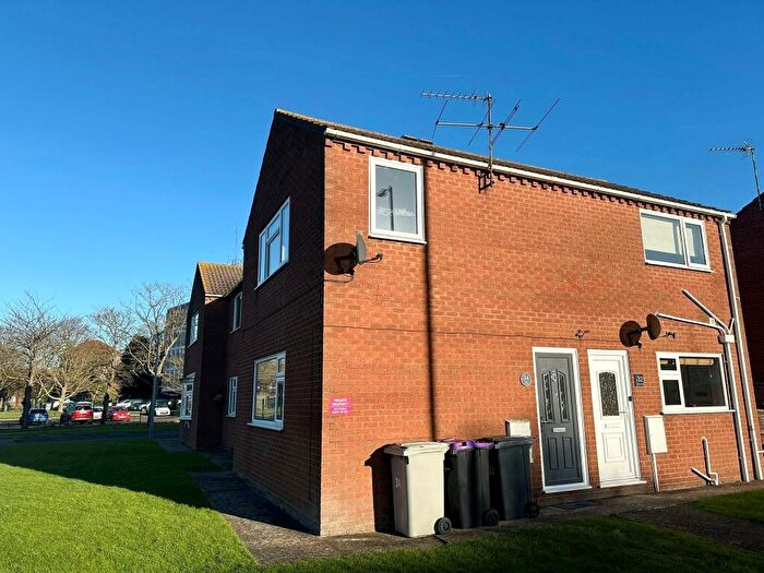 2 Bedroom Flat To Rent In Park Avenue, Skegness, PE25