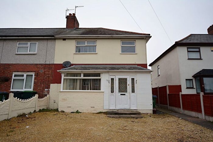 3 Bedroom Semi-Detached House To Rent In Webb Road, Tipton, DY4