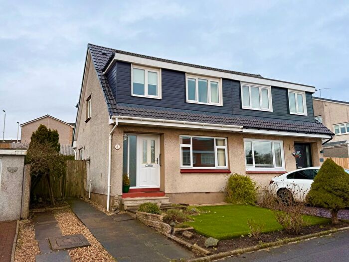 3 Bedroom Semi-Detached House To Rent In Cowal Crescent, Glasgow, G66