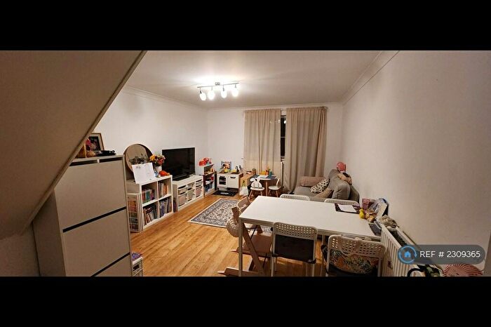 2 Bedroom Terraced House To Rent In Windrush, New Malden, KT3