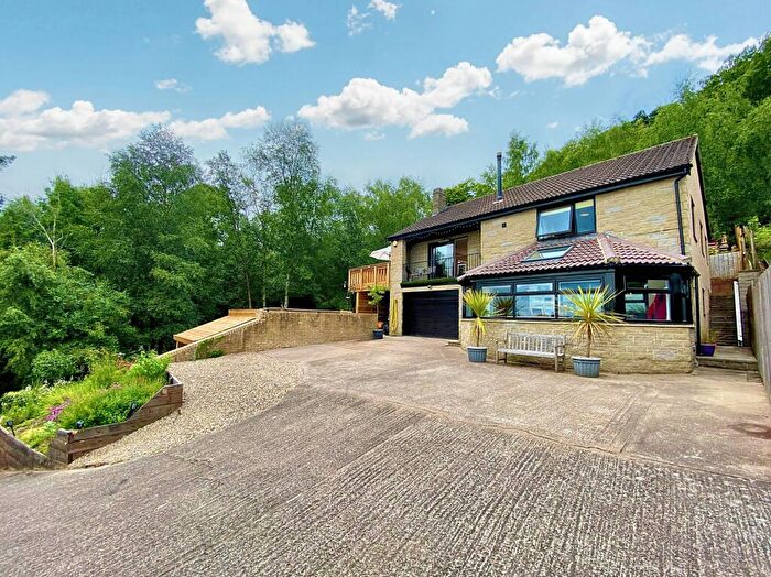 5 Bedroom Detached House For Sale In Hillside, Rothbury, Northumberland, NE65