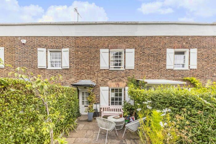 2 Bedroom Property To Rent In Orleans Road, Twickenham, TW1