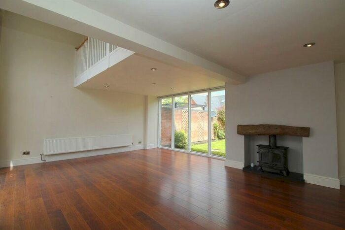 4 Bedroom Mews To Rent In Church Lane, Thrussington, LE7