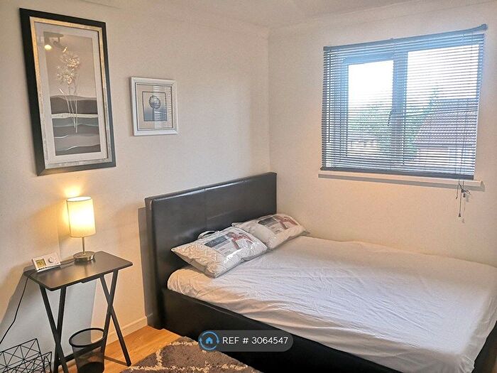 1 Bedroom Maisonette To Rent In Coverdale, Luton, LU4