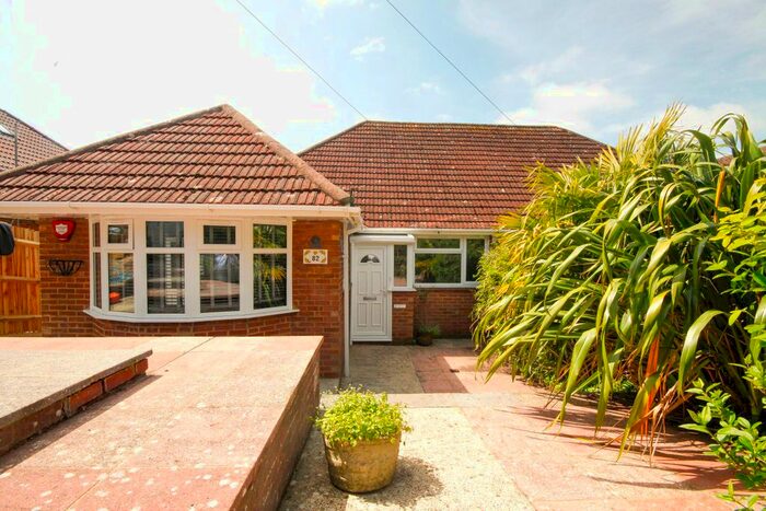 3 Bedroom Semi-Detached Bungalow To Rent In Downs Valley Road, Brighton, BN2
