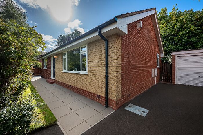 2 Bedroom Bungalow For Sale In Ormond Avenue, Lathom, L40