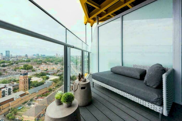 1 Bedroom Apartment To Rent In Churchyard Row, London, SE11