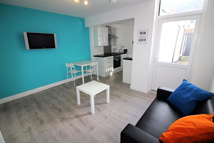 1 Bedroom Flat To Rent In Union Street, Middlesbrough, North Yorkshire, TS1