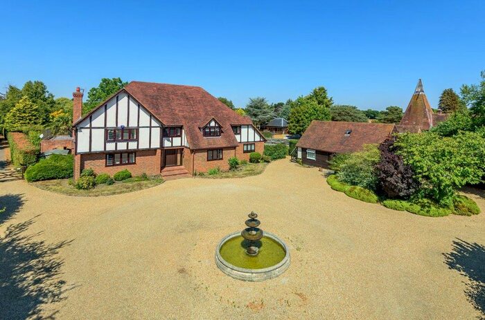 5 Bedroom Detached House For Sale In Love Lane, Headcorn, Ashford, TN27