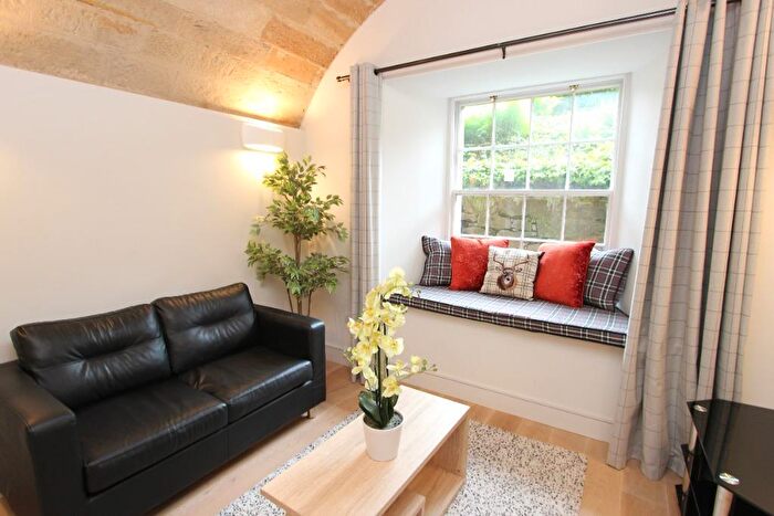 1 Bedroom Flat To Rent In Donaldson Drive, Haymarket, Edinburgh, EH12
