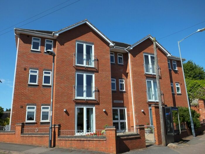 2 Bedroom Flat To Rent In The Blundells, Kenilworth, CV8