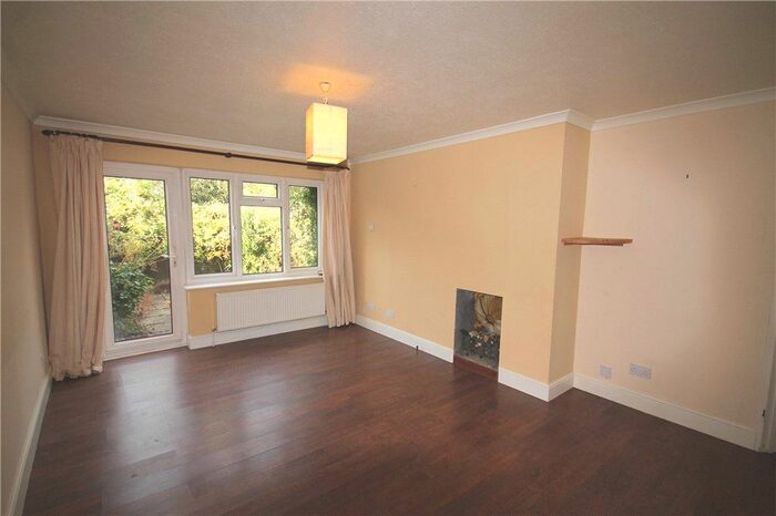 2 Bedroom Maisonette To Rent In Hereford Close, Epsom, KT18