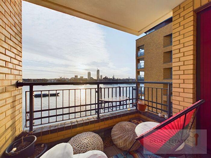 1 Bedroom Flat To Rent In Wapping, London, E1W - Photo 2