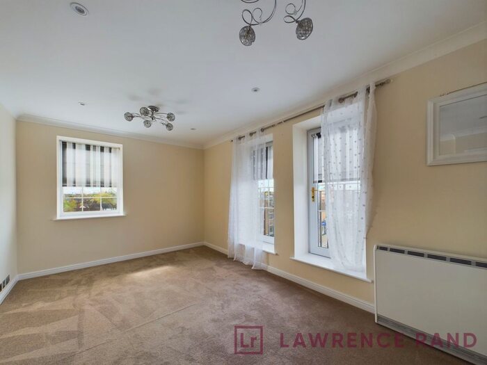 2 Bedroom Flat To Rent In Pembroke Road, Kings Lodge Pembroke Road, HA4