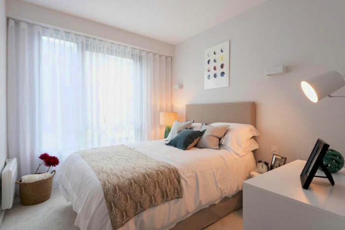 1 Bedroom Flat For Sale In Blu Bracknell, Wokingham Road, Bracknell, RG42