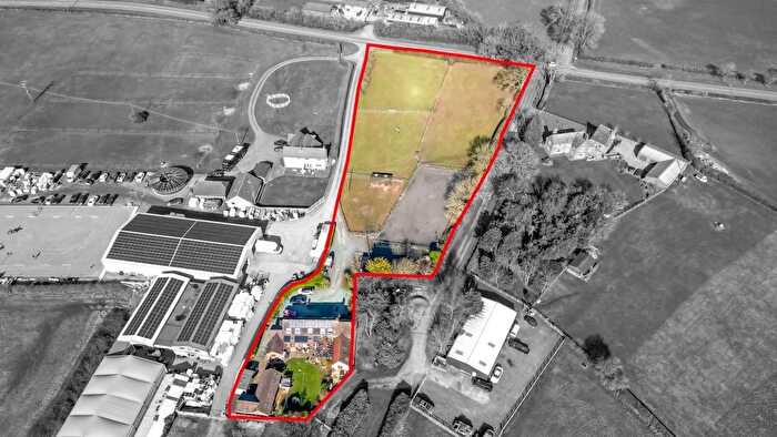 4 Bedroom Barn Conversion For Sale In Alcester Road, Inkberrow, Worcester, WR7