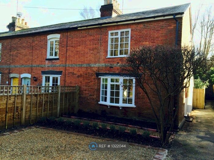 2 Bedroom End Of Terrace House To Rent In Eridge Road, Tunbridge Wells TN4