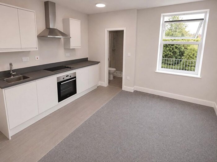 Studio To Rent In Merridale Lane, Wolverhampton, WV3