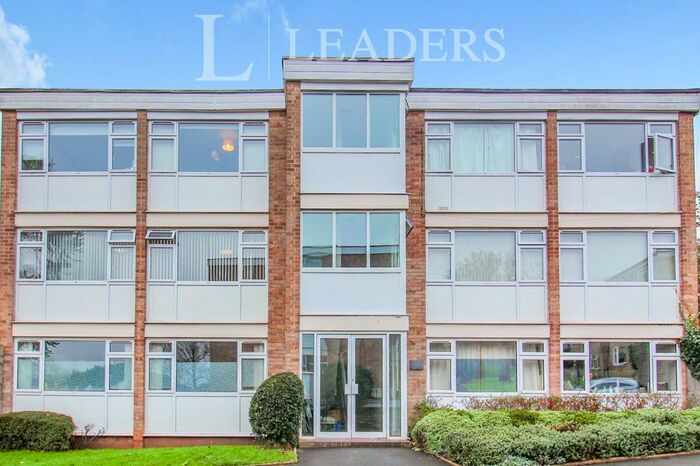 2 Bedroom Flat To Rent In Alpine Court, Kenilworth CV8