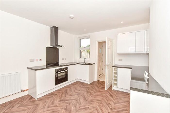 3 Bedroom Semi-Detached House For Sale In Mill Bank, Headcorn, Ashford, Kent, TN27