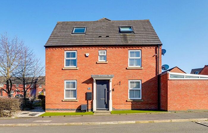 4 Bedroom End Of Terrace House For Sale In Topaz Crescent, Sutton-In-Ashfield, NG17