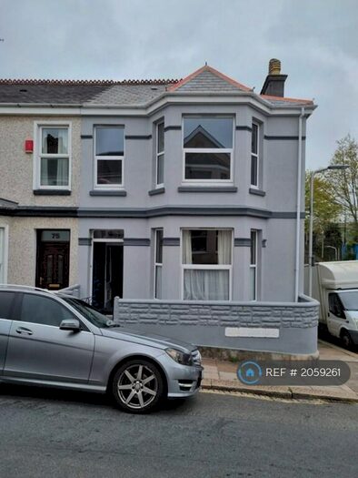 3 Bedroom End Of Terrace House To Rent In Desborough Road, Plymouth, PL4