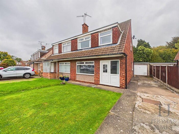 3 Bedroom Semi-Detached House For Sale In Churchill Drive, Ruddington, Nottingham, NG11