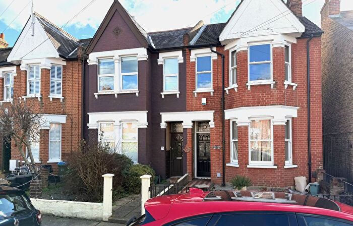 4 Bedroom Terraced House For Sale In Gordon Avenue, Twickenham, TW1
