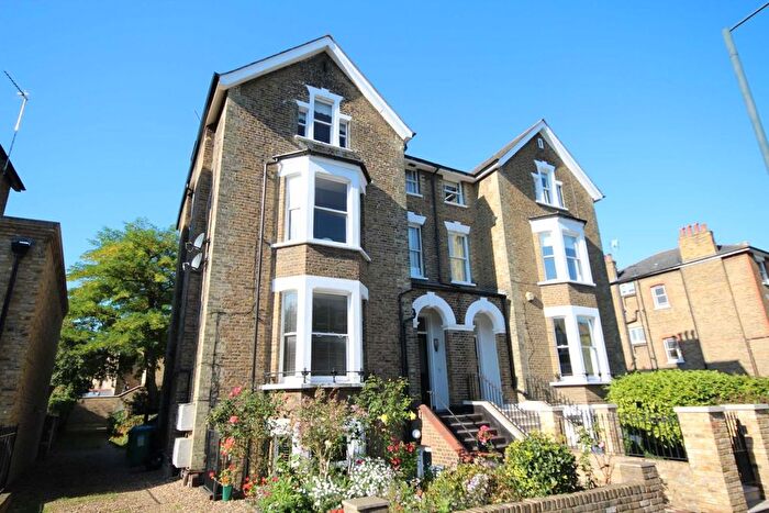 1 Bedroom Flat To Rent In Church Road, Richmond, TW10